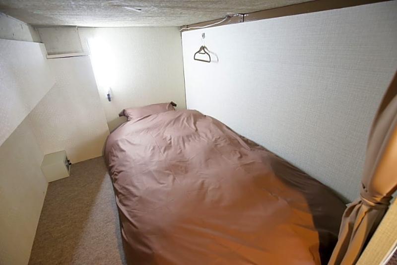 Samurais Hostel Ikebukuro Tokyo Esterno foto